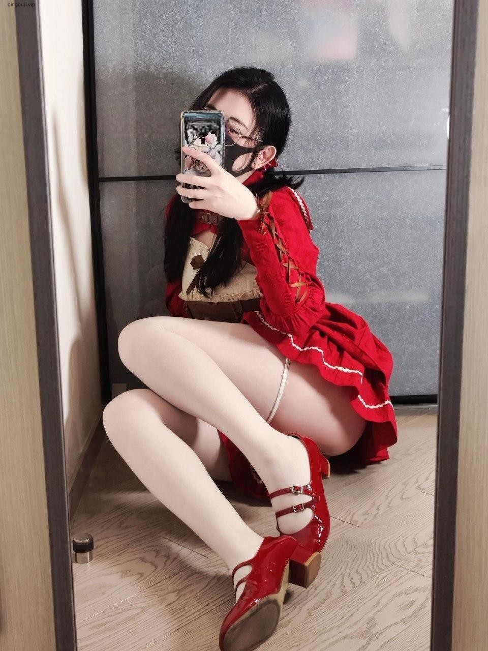 Naimi奶咪 - 红帽少女 第2张图片
