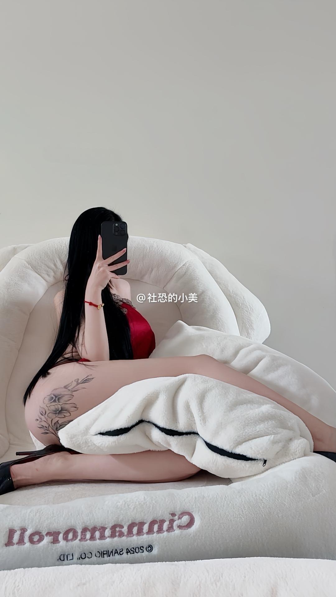 社恐的小美 第7张图片