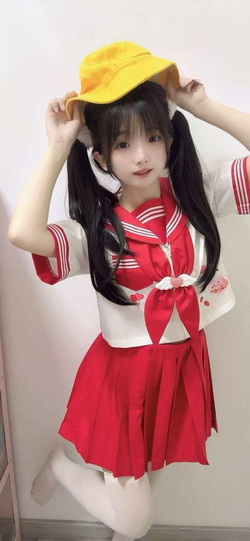 小圆不会w - 红发cos 第1张图片