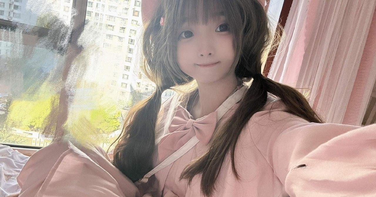 小圆不会w - 红发cos 第6张图片