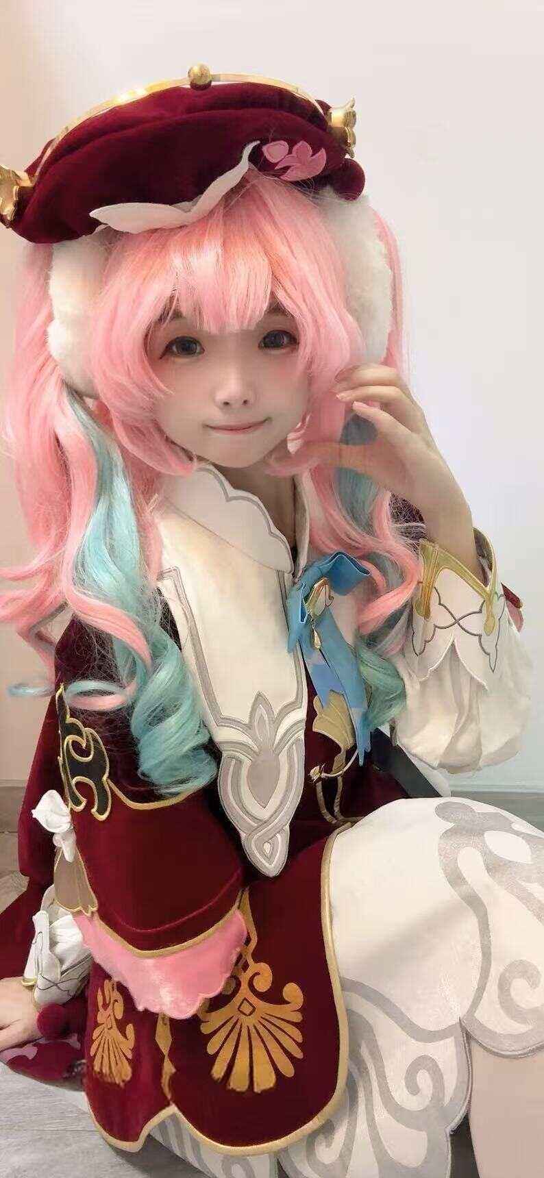 小圆不会w - 红发cos 第8张图片