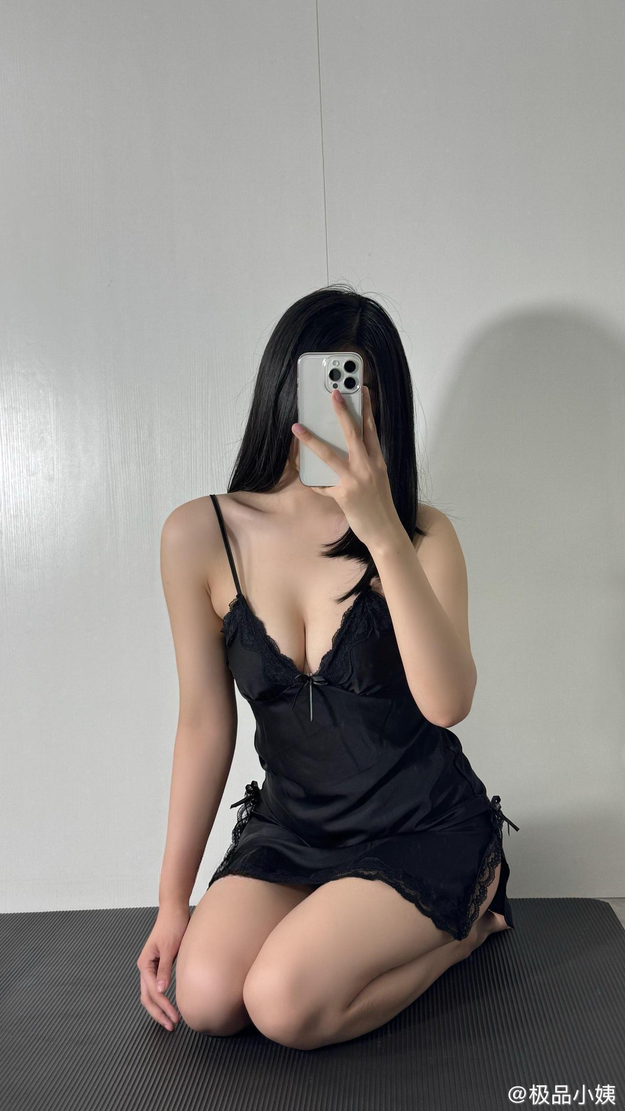 极品小姨 - 透视连体黑丝 第25张图片
