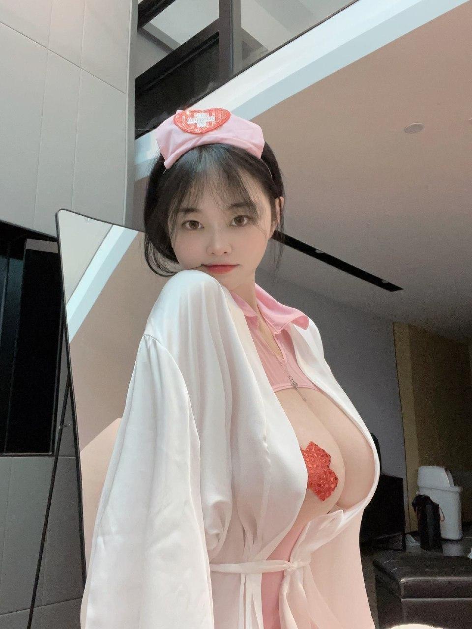 左公子666 - 绝美蜜桃护士 第28张图片