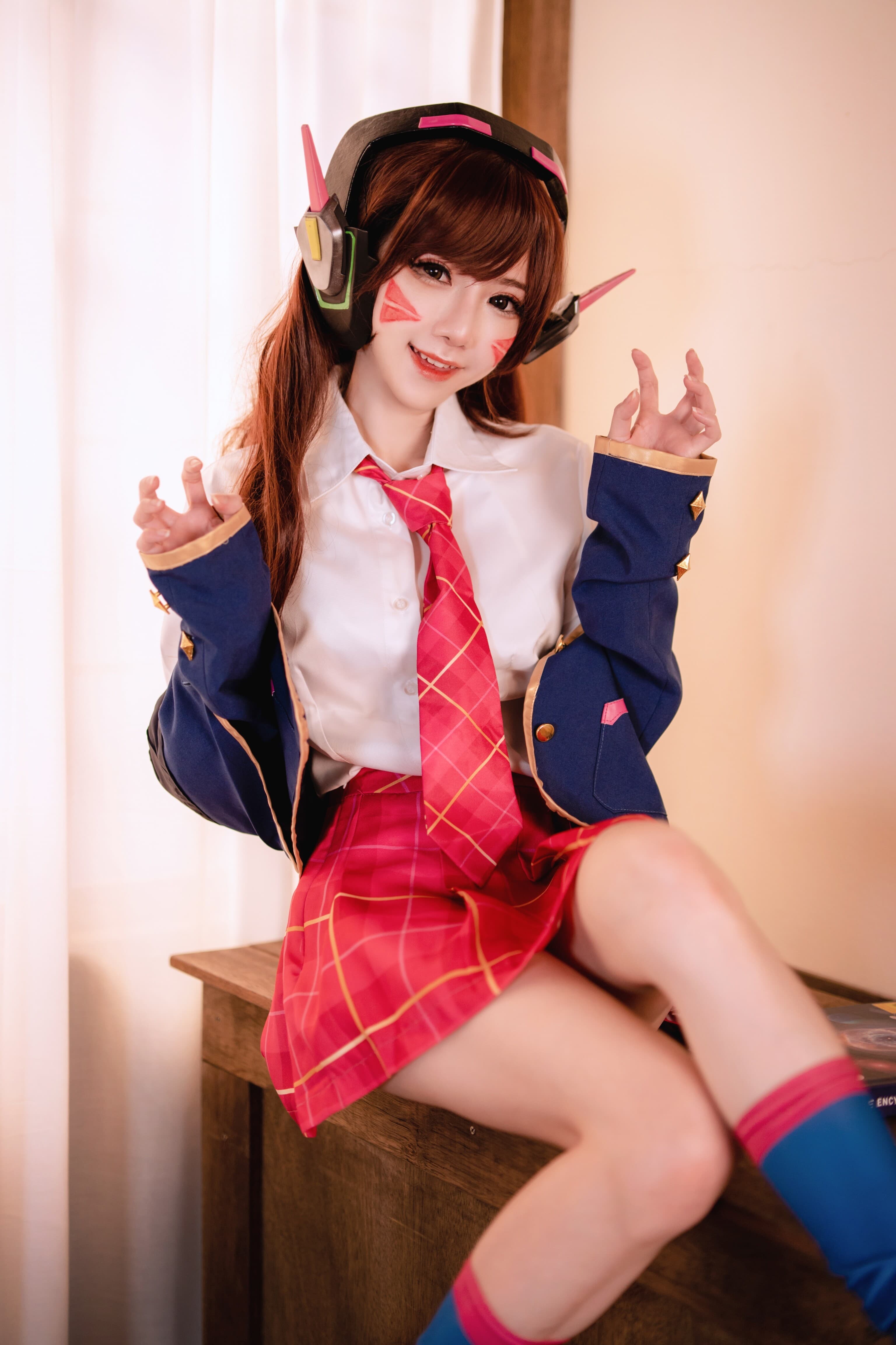 Sally Dorasnow - D.Va School Girl 第8张图片
