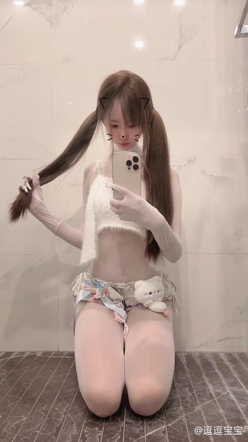 胡逗逗 - 隔壁小妹妹 第8张图片