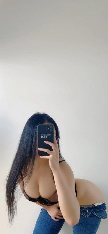 俏妞qiaoniuTT - 穿不上牛仔 第7张图片