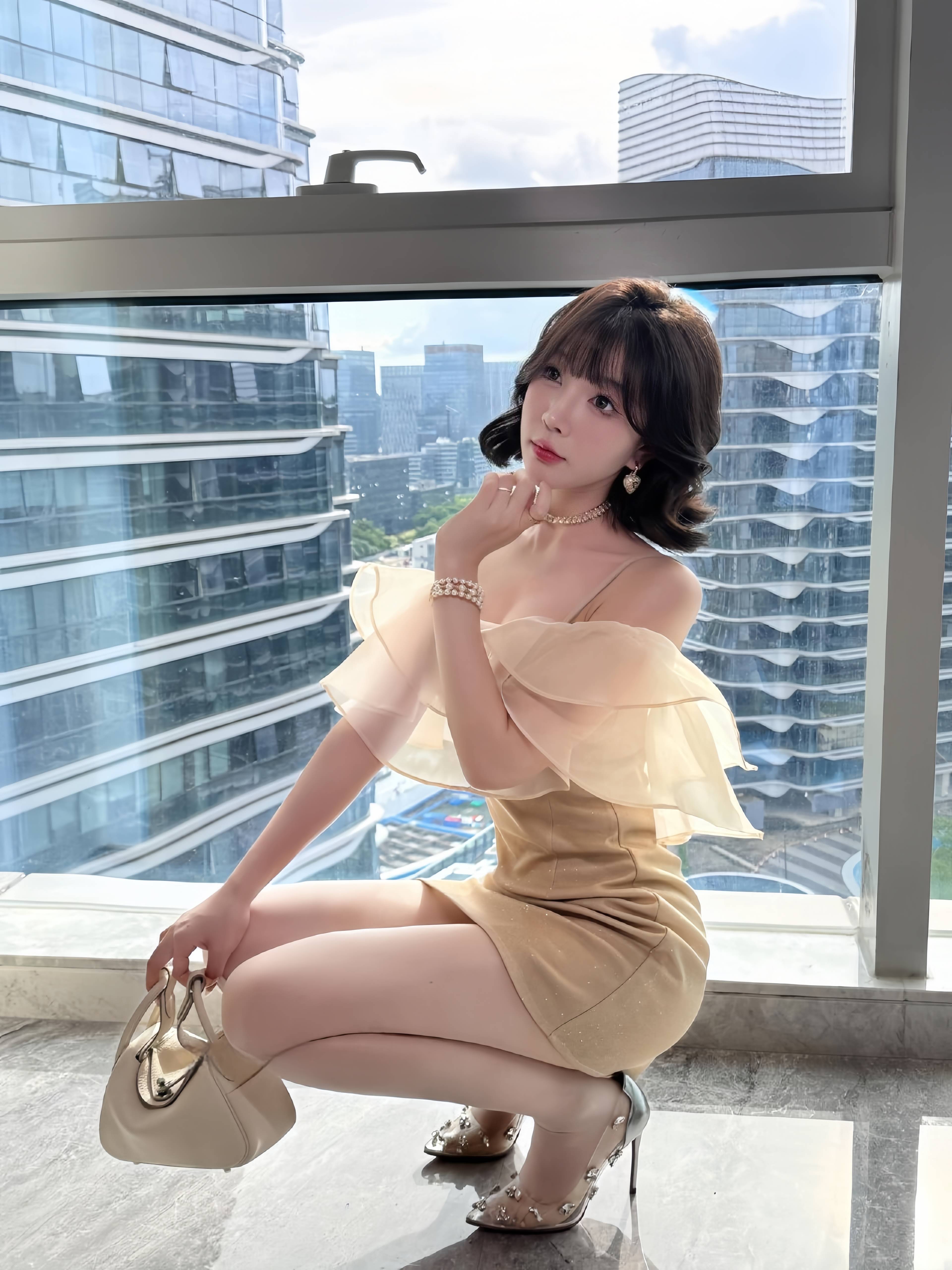 徐莉芝booty - 玲珑身姿 第4张图片