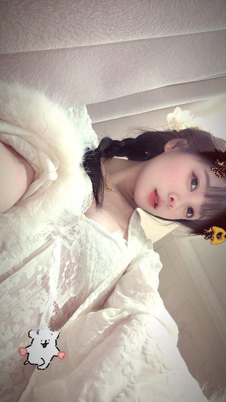 七七仙女 - 又是周末自己在家哦 第4张图片