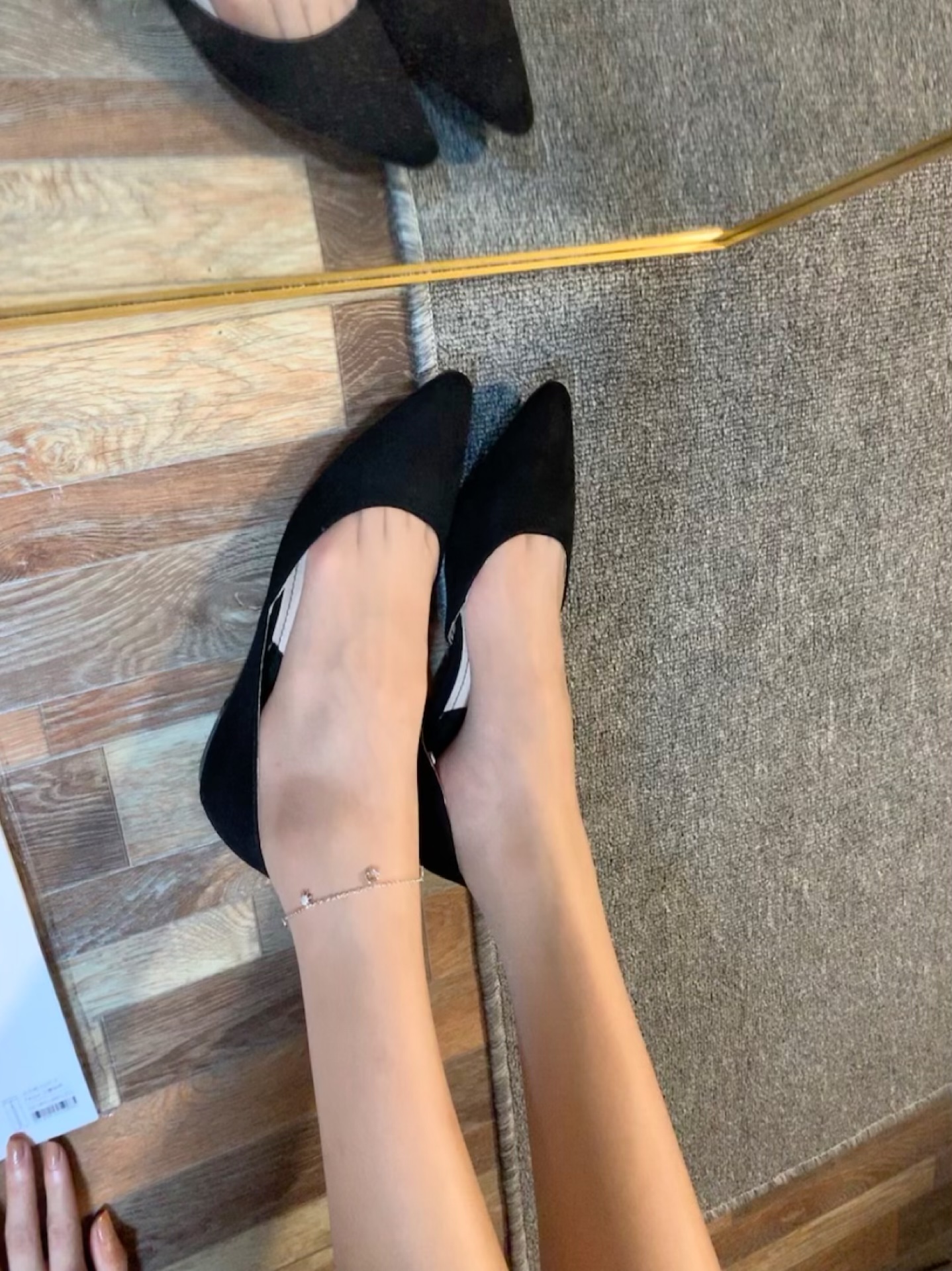 纯良女孩 - 肉丝足美腿 第8张图片