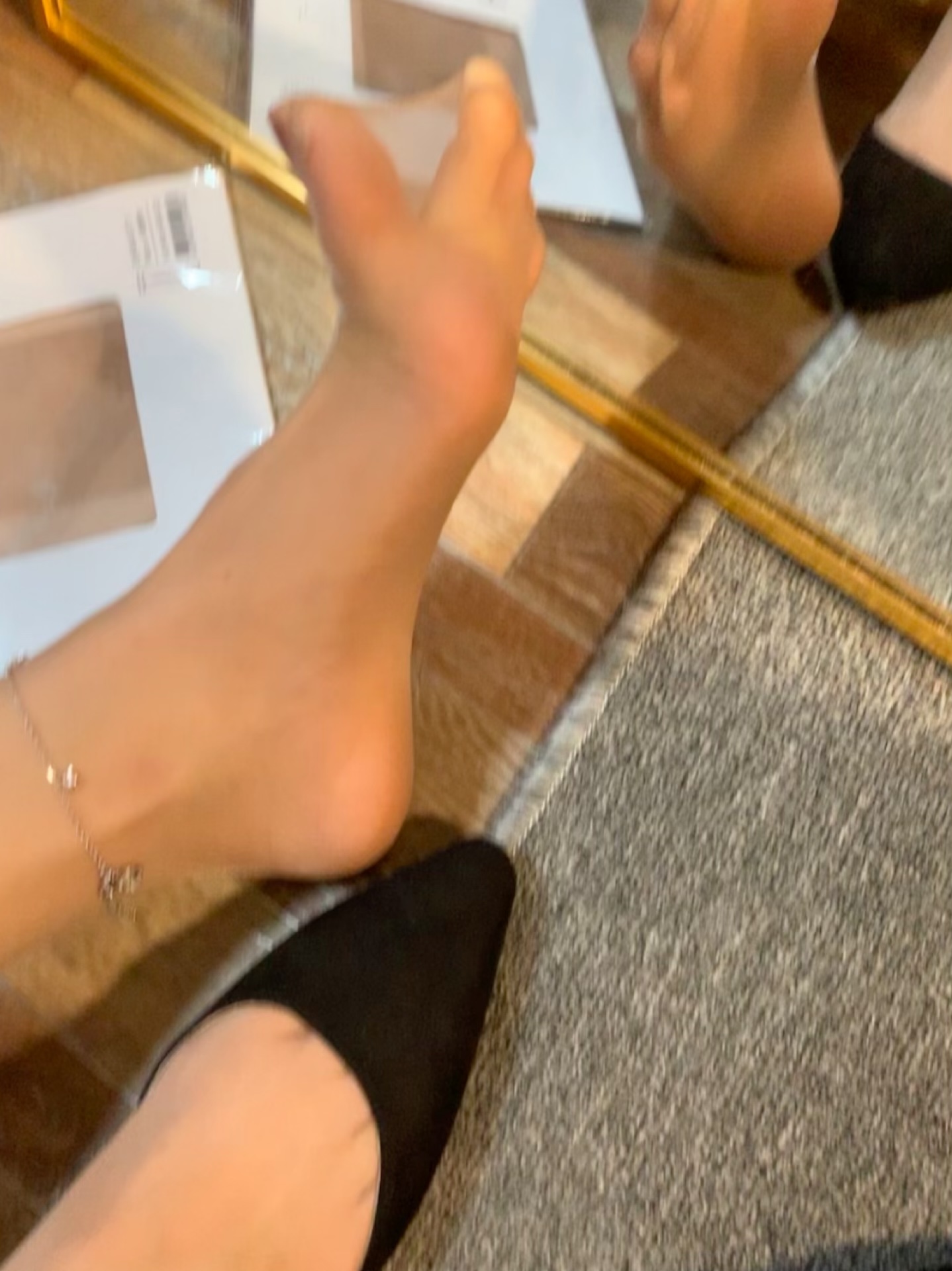 纯良女孩 - 肉丝足美腿 第14张图片