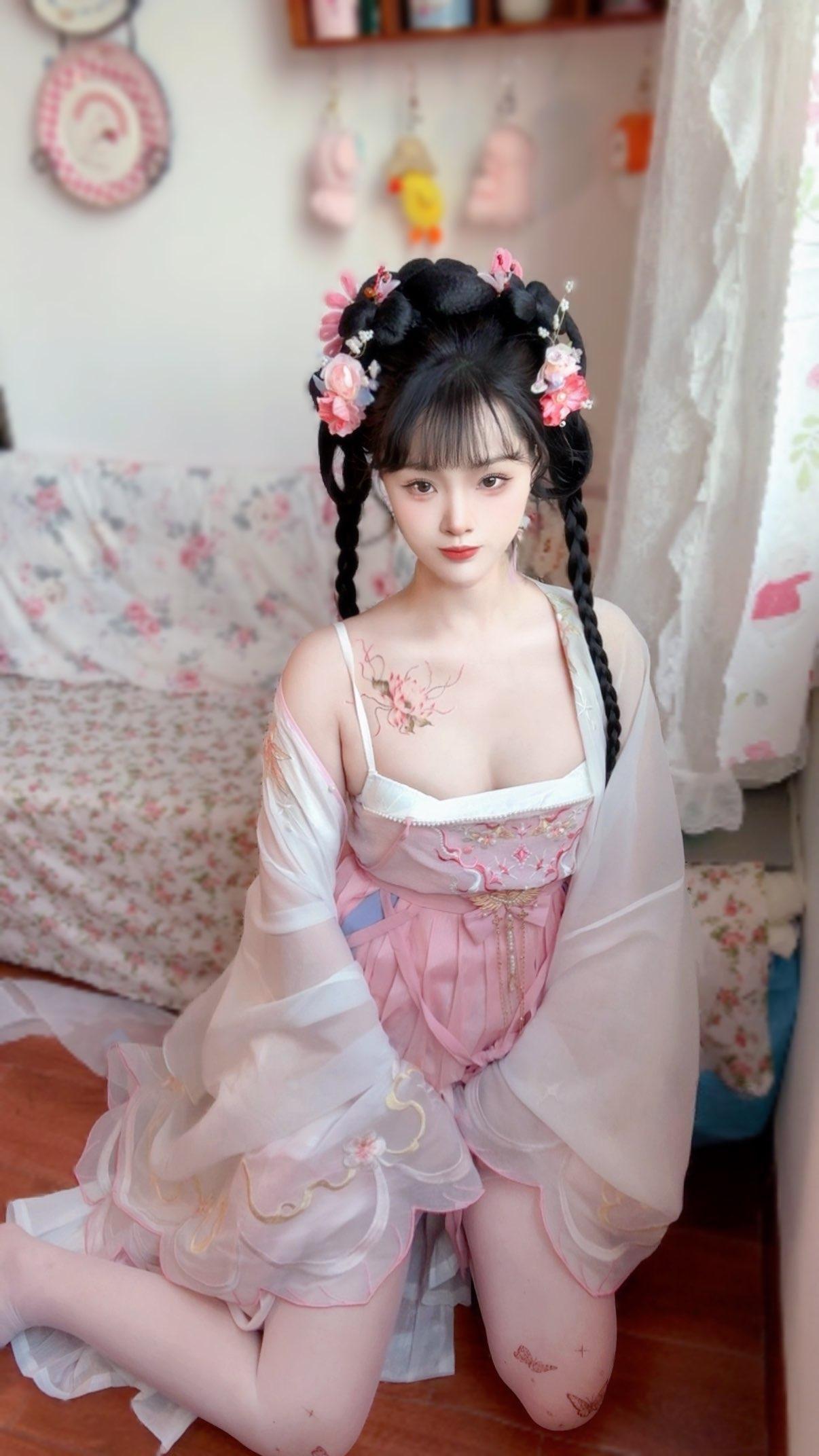 枝枝栗子 - 古风小师妹 第2张图片