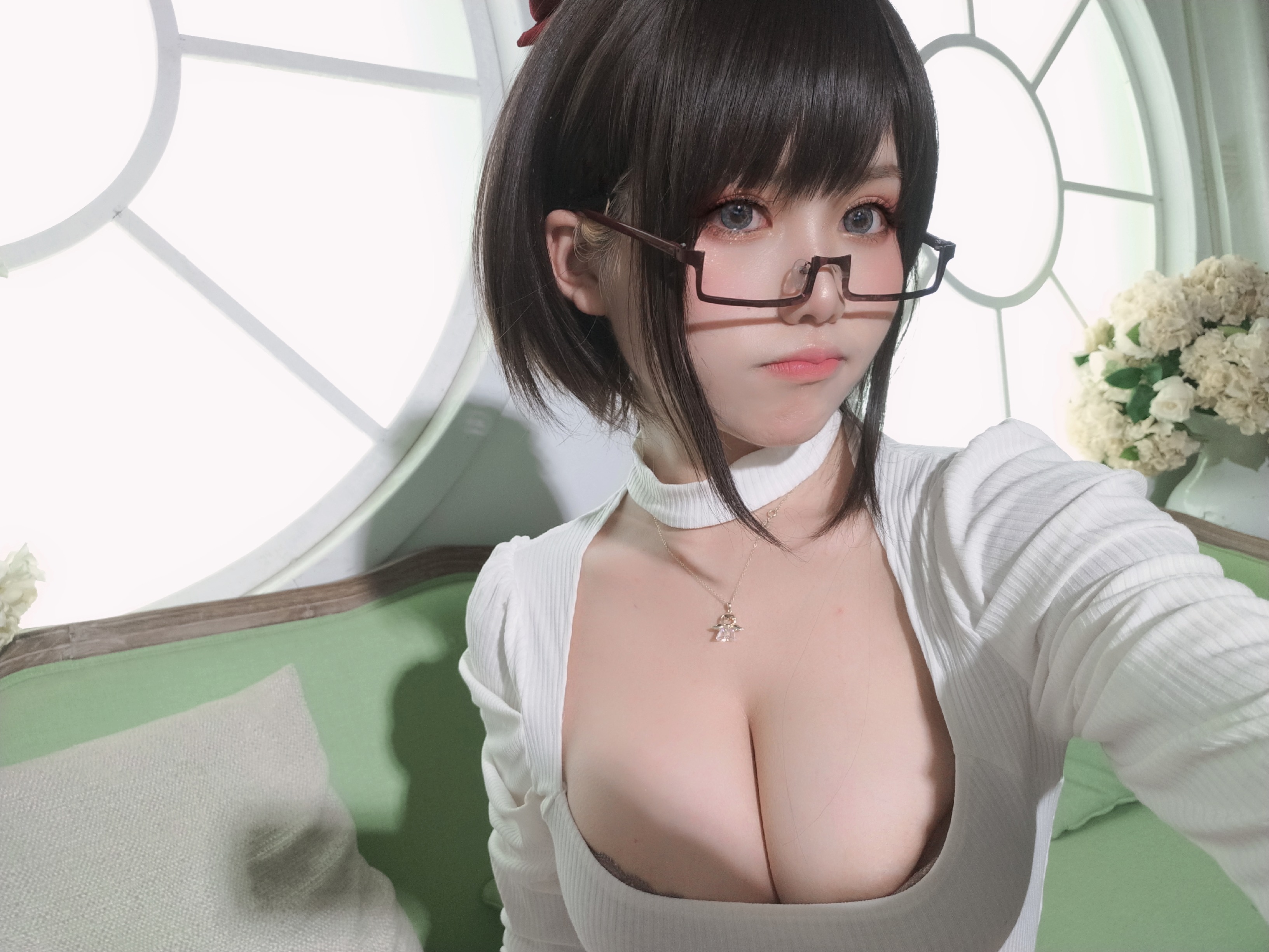 羞羞的小七 - 巨乳学姐 第16张图片