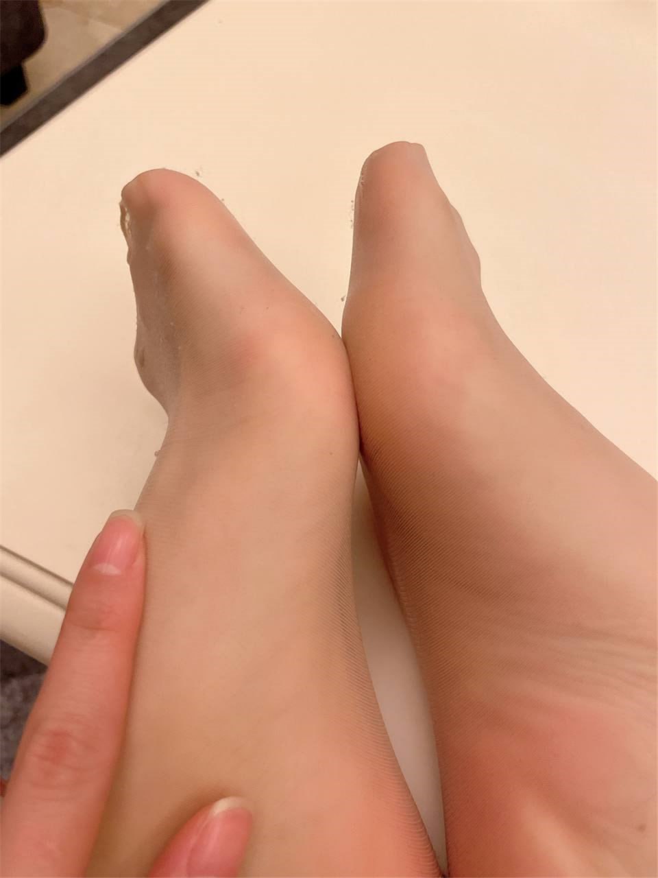娜露呀 - 深灰蕾丝bra纯欲少妇 第14张图片