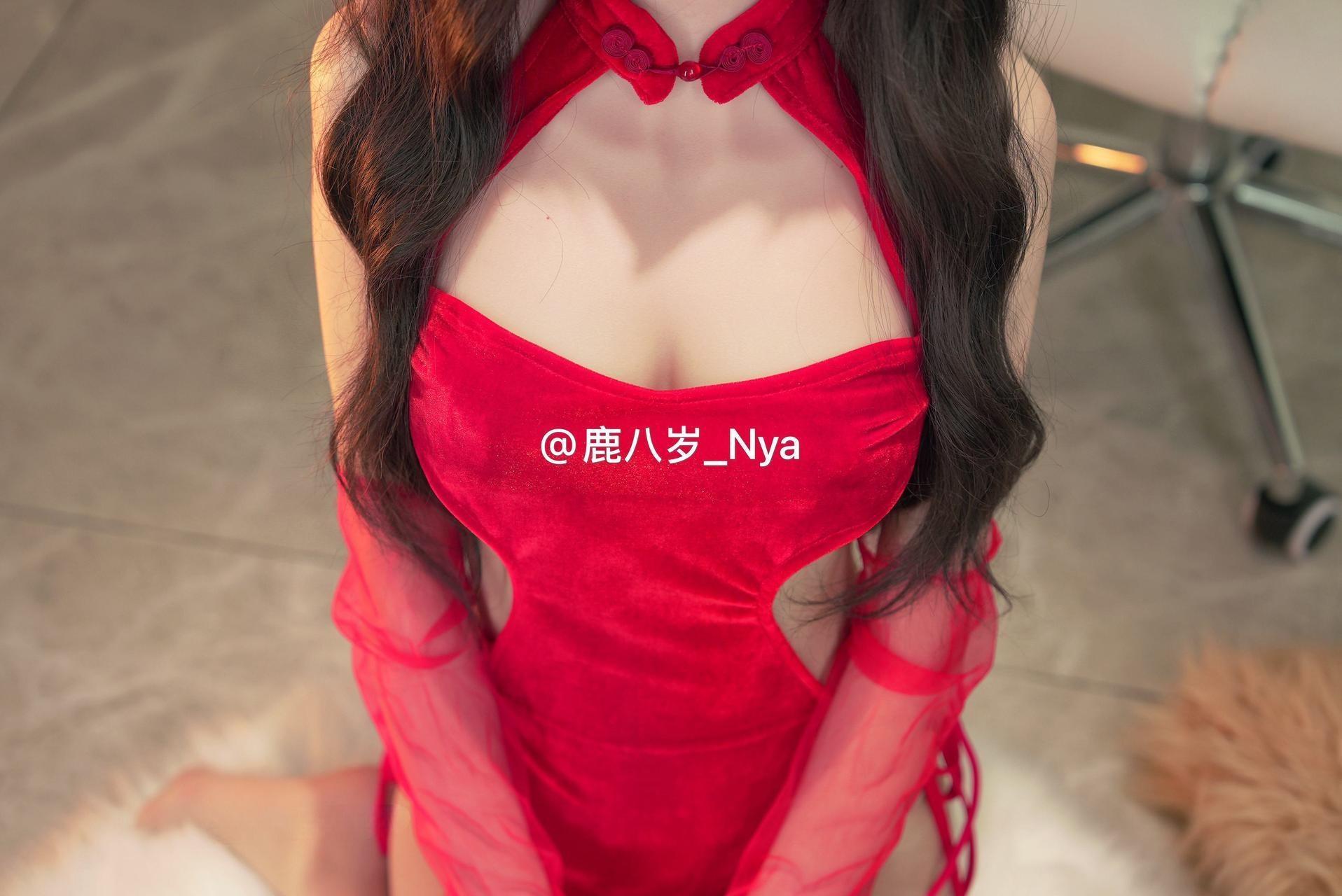 鹿八岁 - 透视中国红 第7张图片
