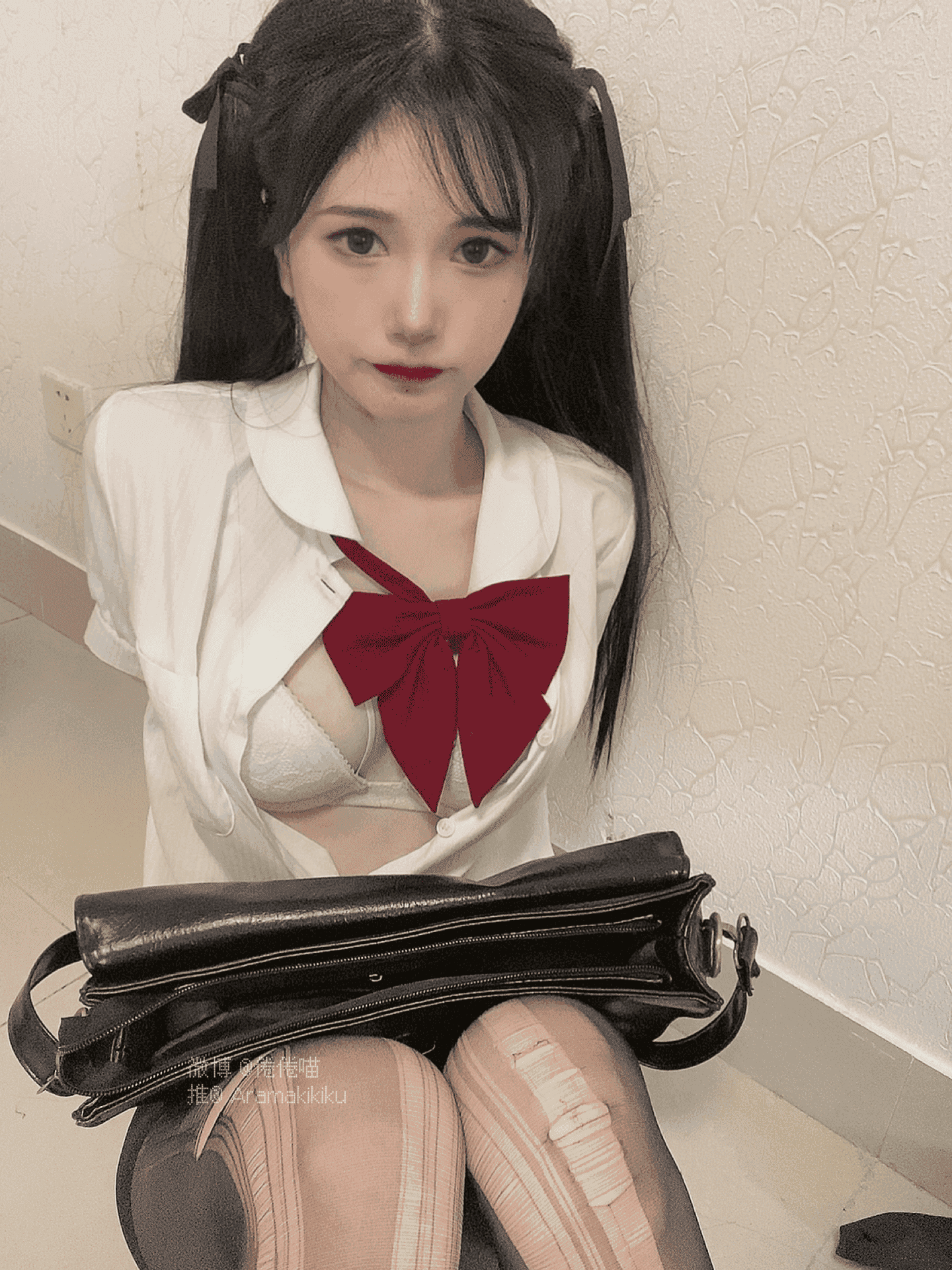 倦倦喵 - 氛围性感jk制服 第16张图片