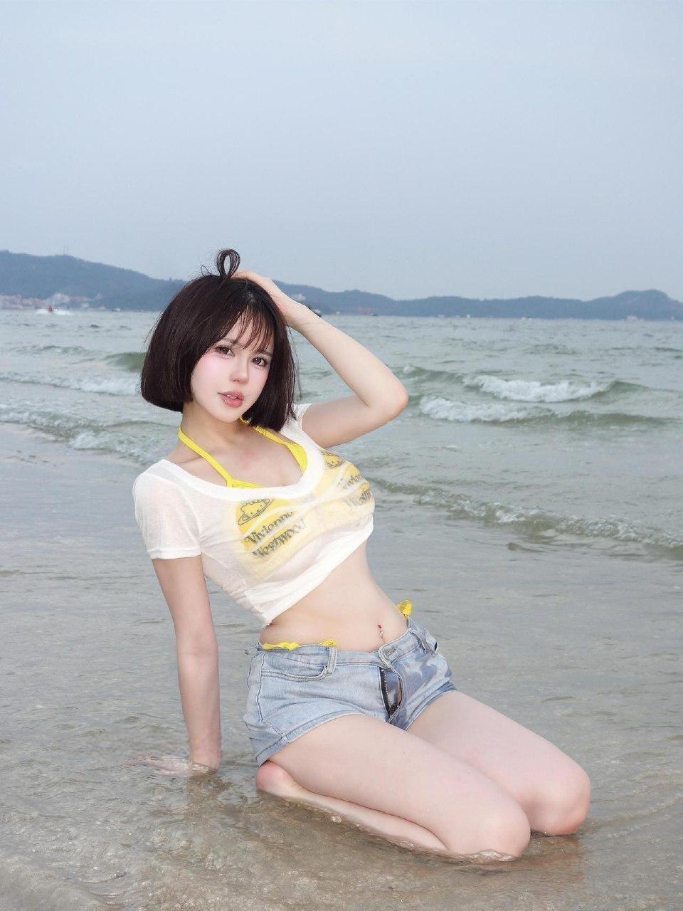 Tina很妖孽呀 - 海边春色 第11张图片